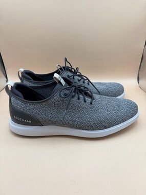 Cole Haan Men’s Size 10.5 Gray Knit Lace-Up Sneakers